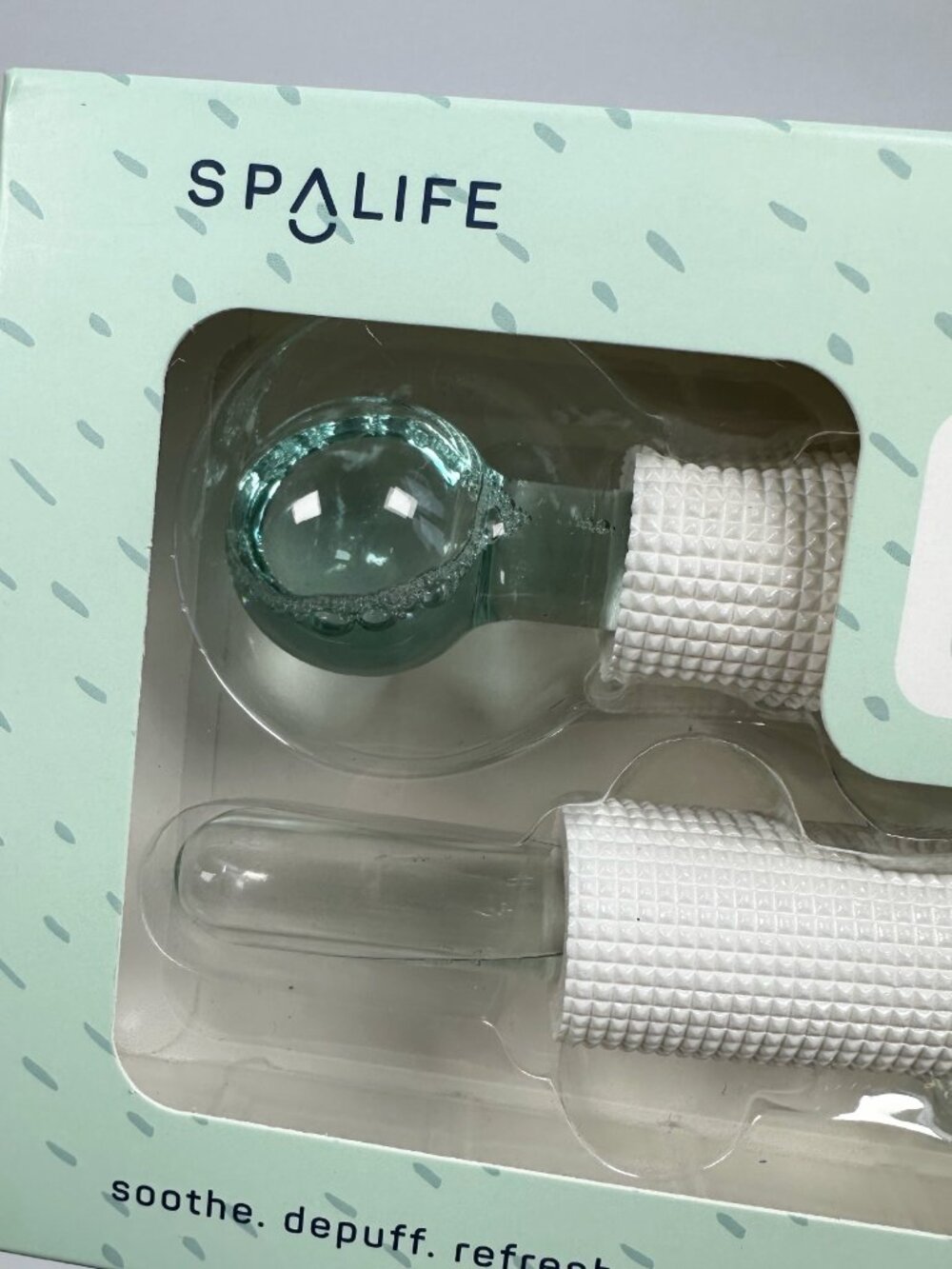 Spalife 2 Pcs Facial Ice Globes Daily Beauty Routines Mint Green ASMR Brand New - Picture 4 of 9